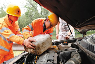 三亚剑阁道路救援